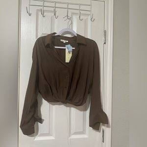 used and new medium size blouses, different prices